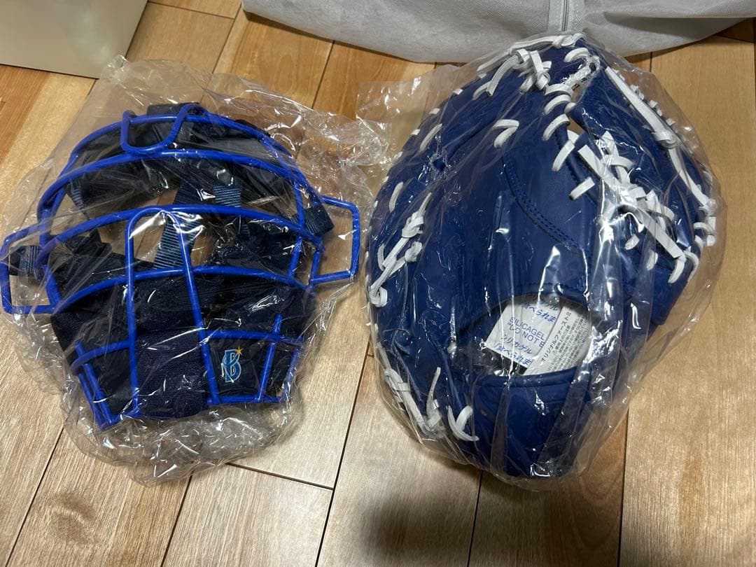 大幅値下げ！新品、未使用！キャッチャーマスク＆ファーストミット