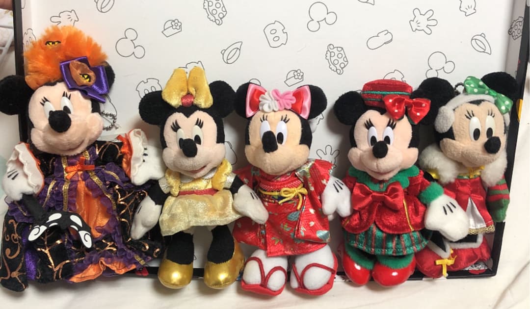 ディズニー　ミニー　ぬいぐるみバッジ　2