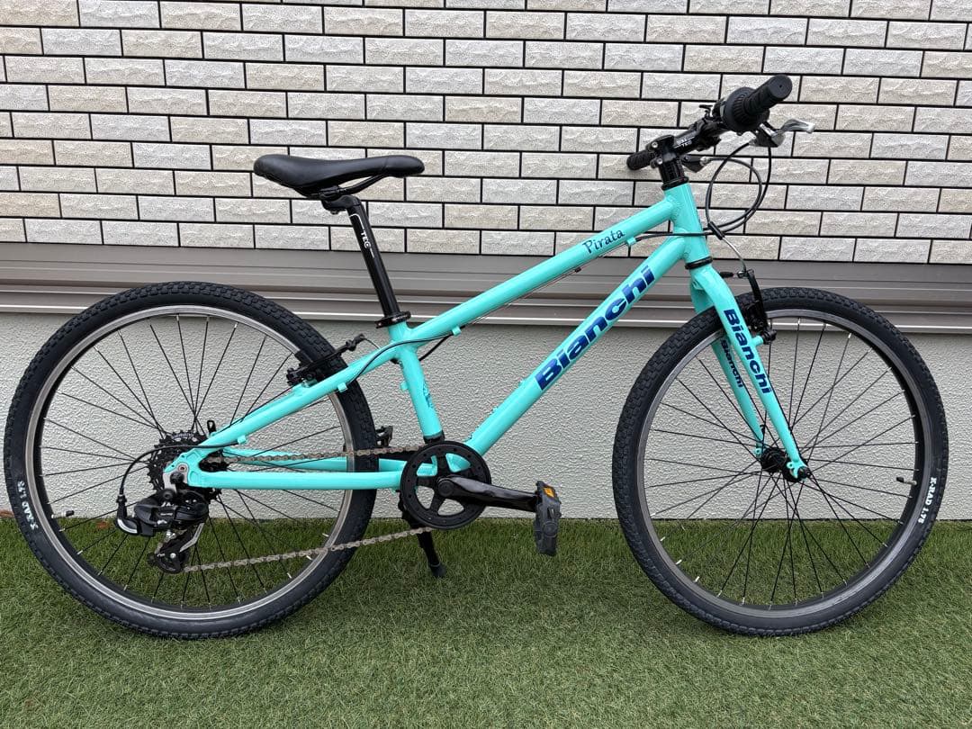 Bianchi ビアンキ　ジュニア用マウンテンバイク　チェレステ　24インチ
