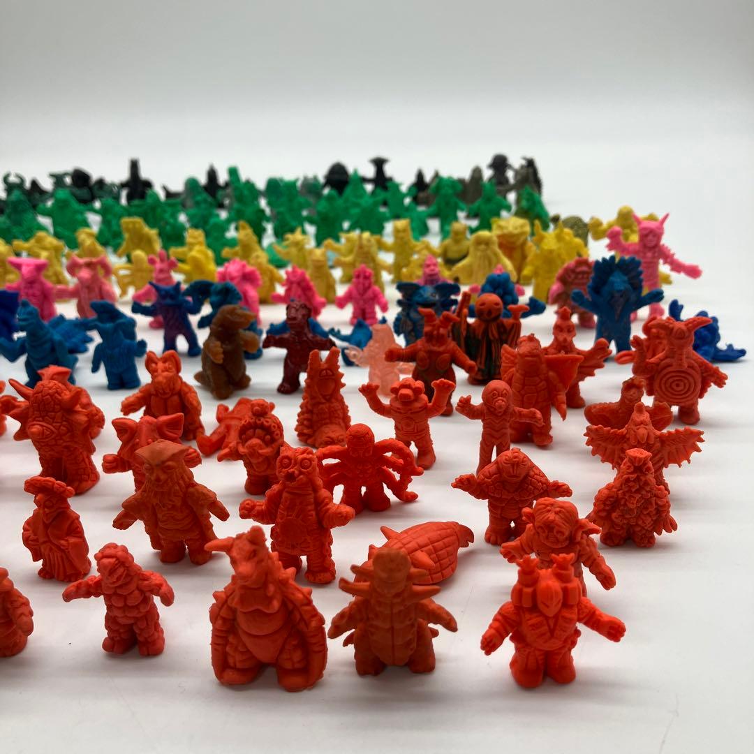 ウルトラマン　消しゴム　怪獣　フィギュア　昭和レトロ　当時物　ポピー　レア　大量