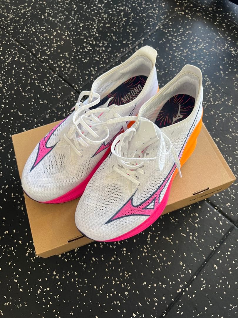 Mizunoウェーブリベリオンプロ3 【使用回数数回】27.5cm