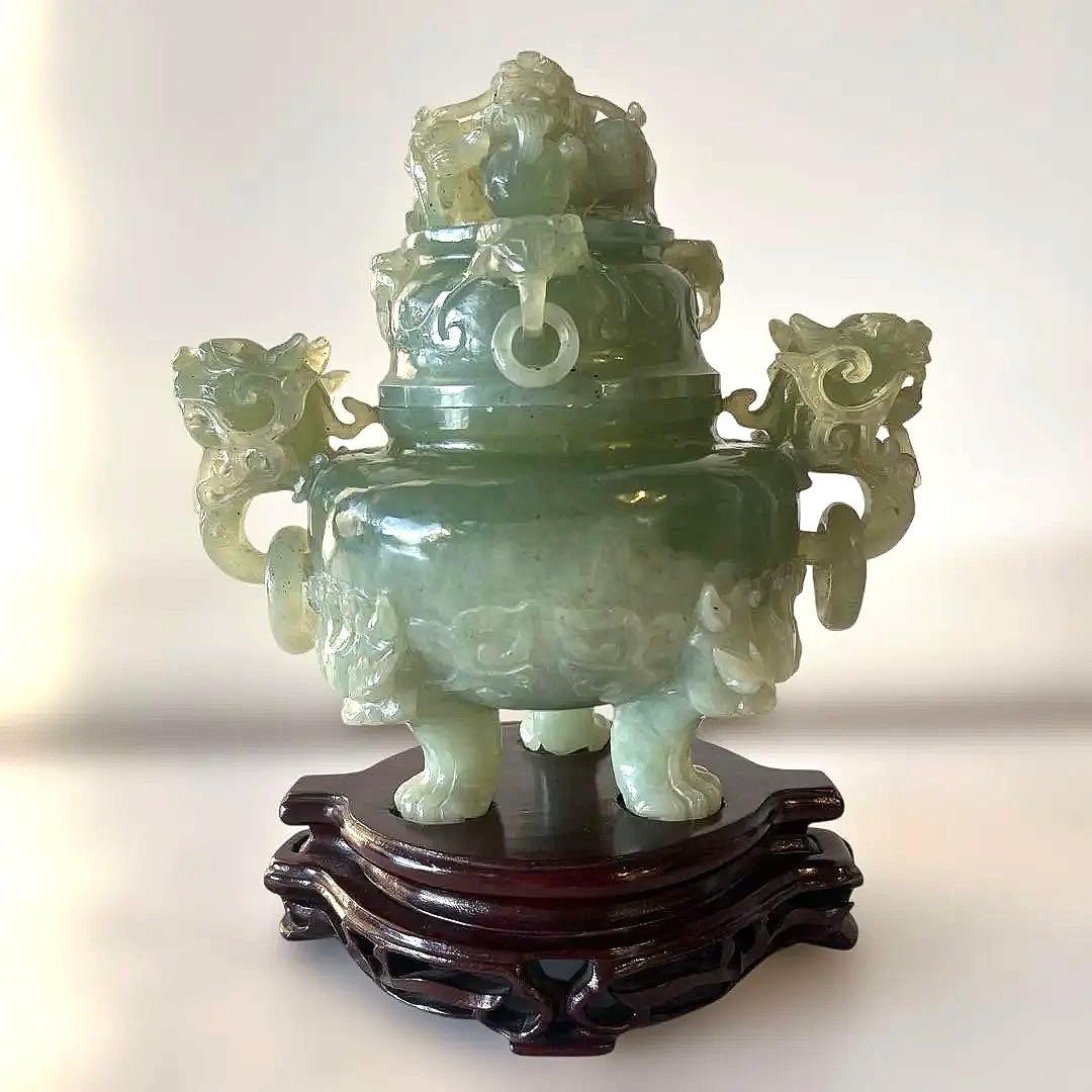 中国　古玩翡翠　玉石彫刻　香炉