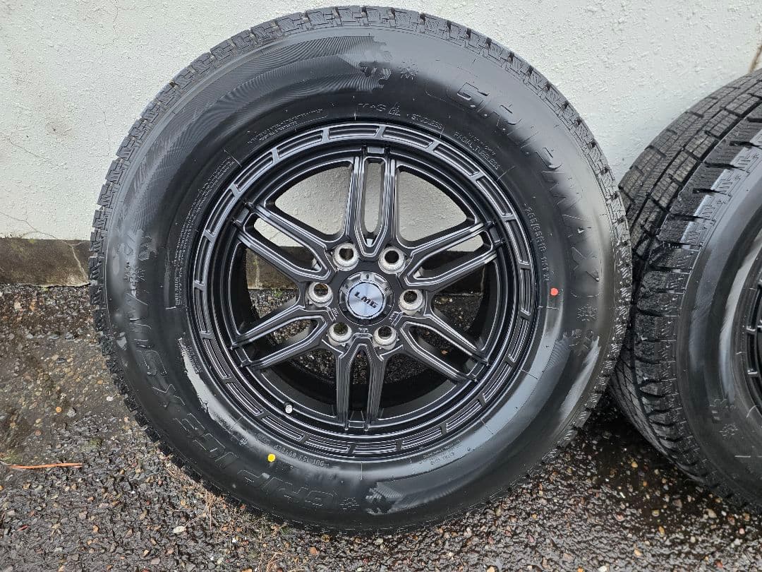 18インチ ブラック ホイールセット ランクル300 スタッドレス　2025年製