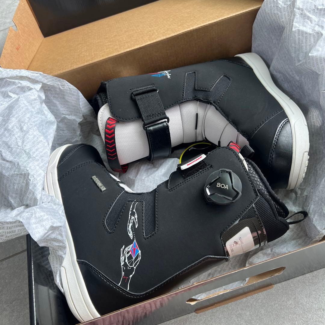 新品未使用　DEELUXE ディーラックス　22cm ラフダイヤモンド　スノボ