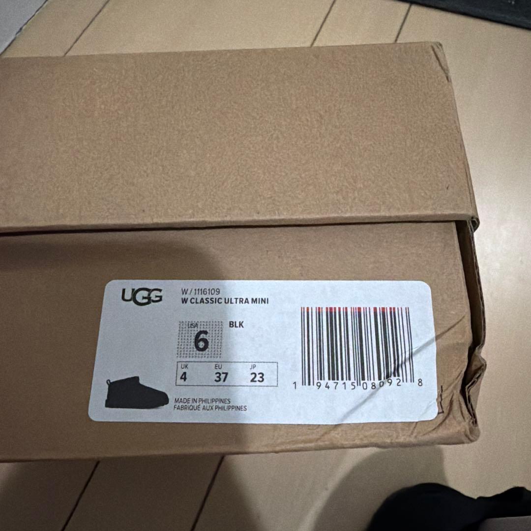 UGG Classic Ultra Mini ブーツ ブラック 6