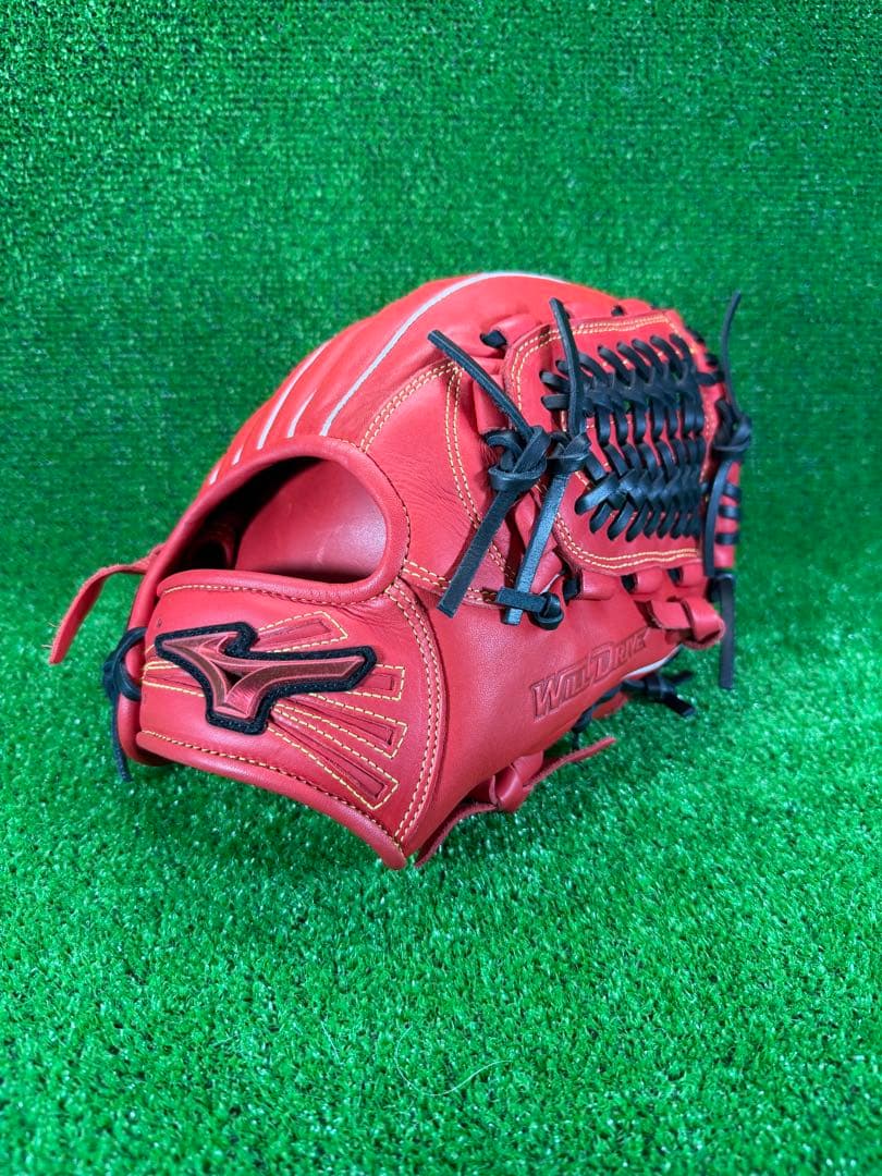 ミズノ　軟式　オールラウンド用　1AJGR32800　ウィルドライブ レッド