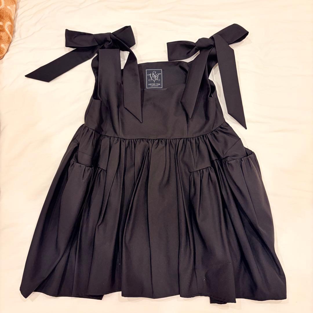 SEVEN TEN ブラックキャミソール