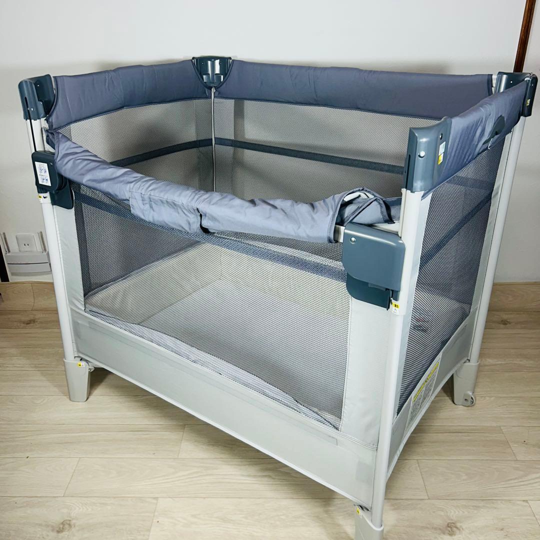 アップリカ ココネルエアー　ベビーベッド グレーベアー