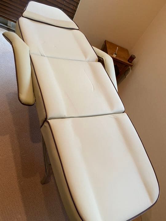 施術ベッド