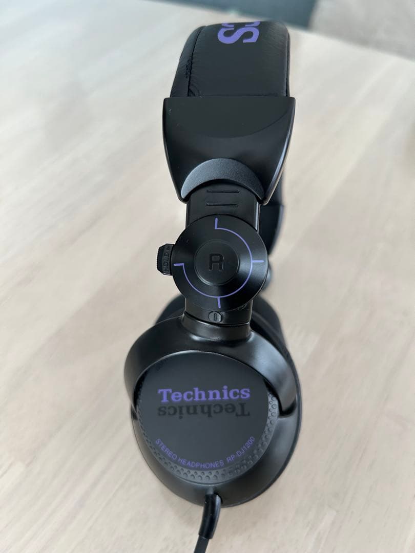 テクニクス　Technics RP-DJ1200 DJ用ヘッドホン