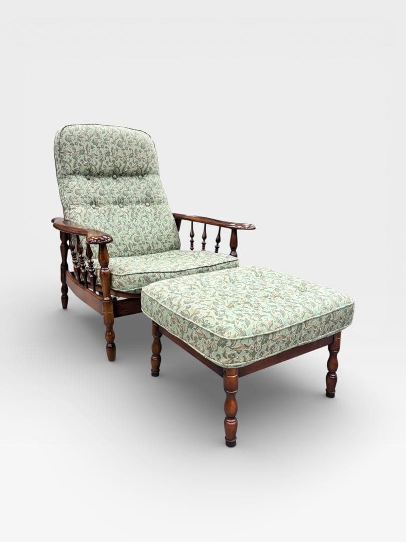 カリモク コロニアル リクライナー RC6030A682 スツール付 応接椅子