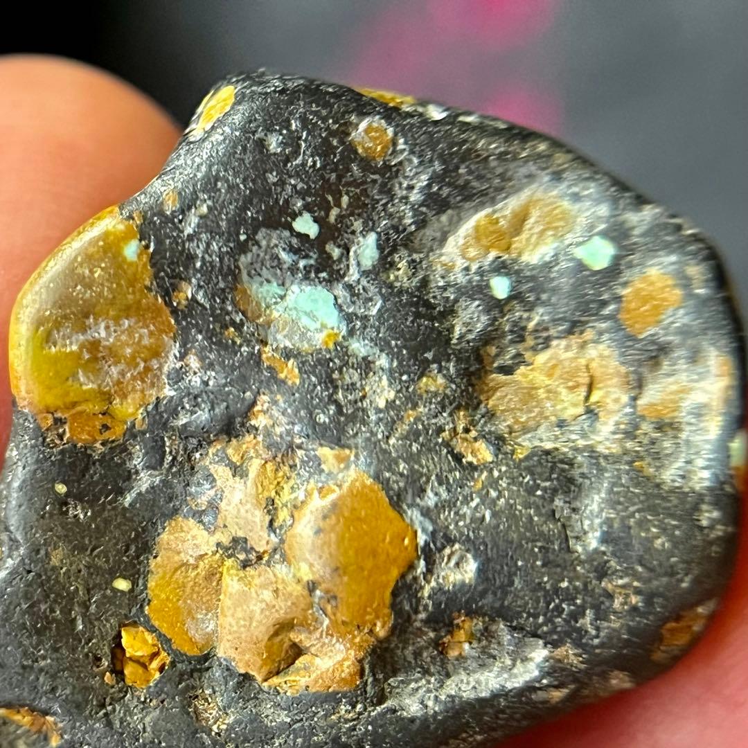 レア ターコイズ カラフル スパイダーウェブ 原石 58.8ct 天然石 鉱物