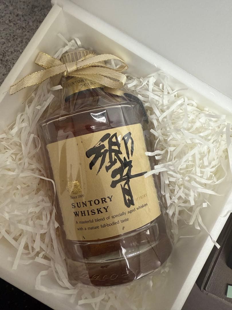 S*C様 サントリーウイスキー響 17年　金キャップ 裏ゴールドラベル 43%