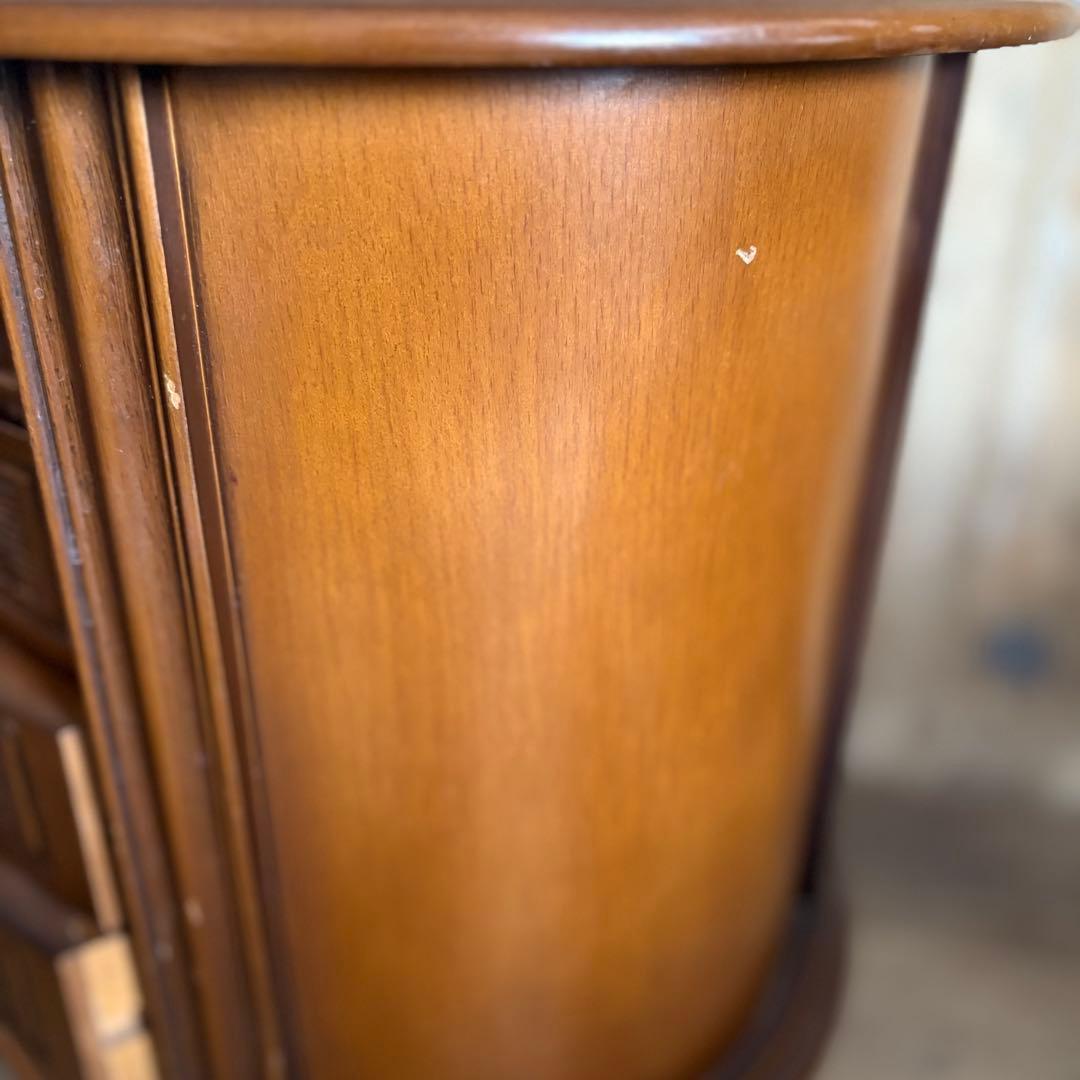 イタリア　猫脚コンソールドロワーチェスト