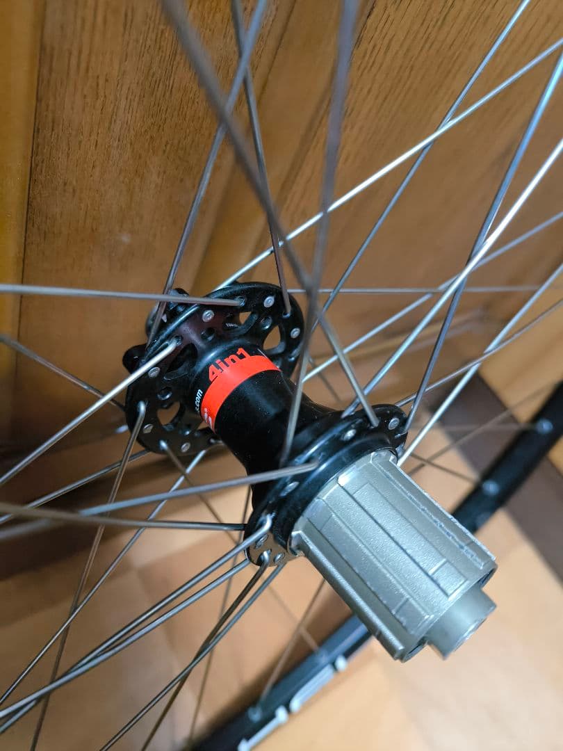 SUN Ringle Helix TR25 ホイールセット Novatecハブ