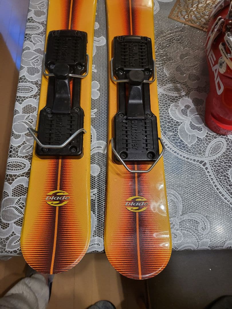 HEAD ブーツとスキー板26.5。