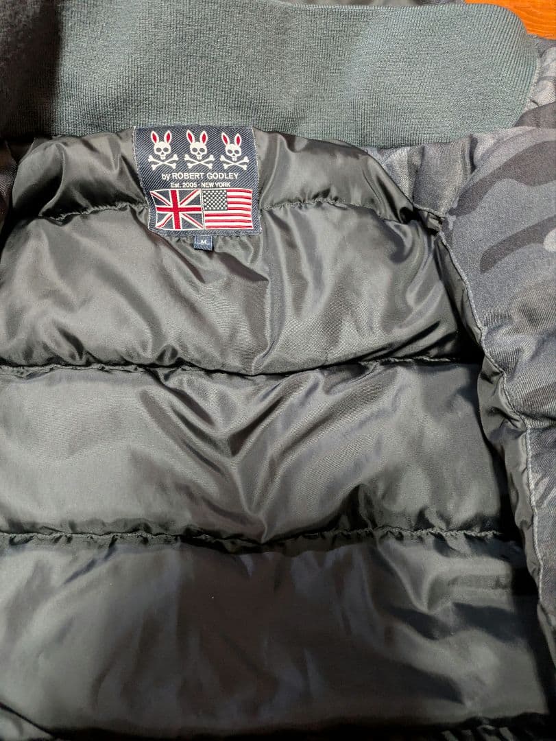 Psycho Bunny by ROBERT GODLEY　ダウンジャケット