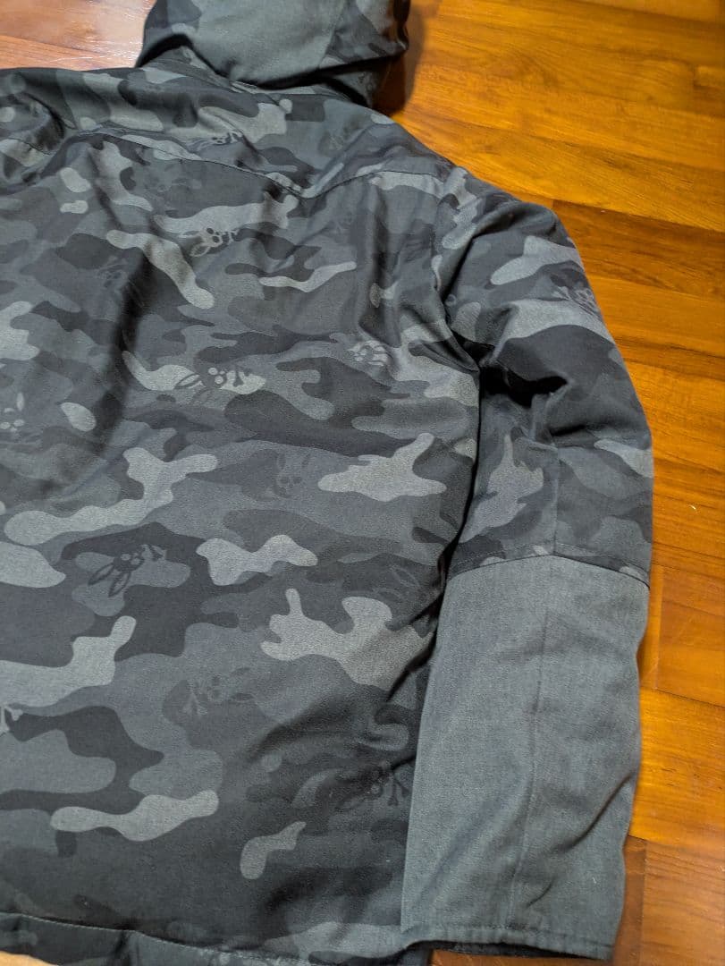 Psycho Bunny by ROBERT GODLEY　ダウンジャケット