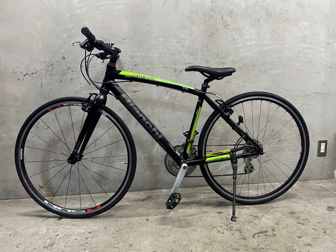 クロスバイク　 ビアンキ CAMALEONTE sport タイヤ新品❗️