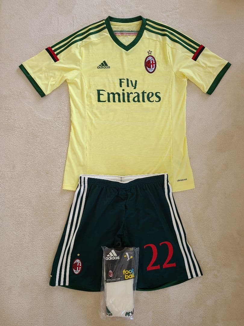 ACミラン　カカ22番　ユニフォームセット