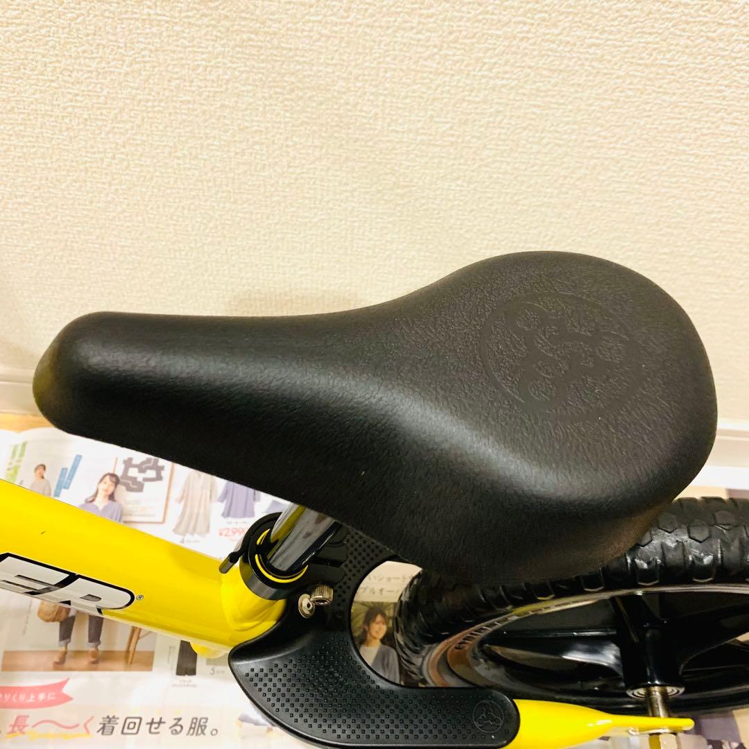 【極美品】STRIDER スポーツモデル 12インチ キッズバイク イエロー