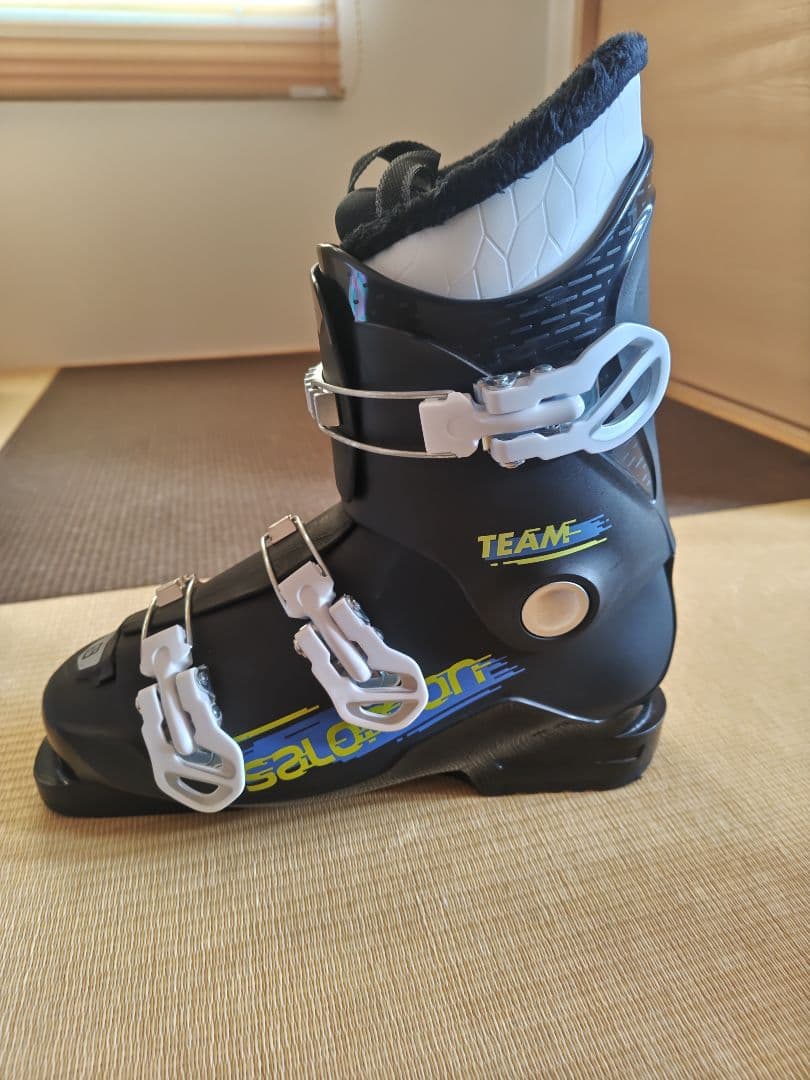 Salomon TEAM スキー用ブーツ　25～25.5 ブーツ袋付き