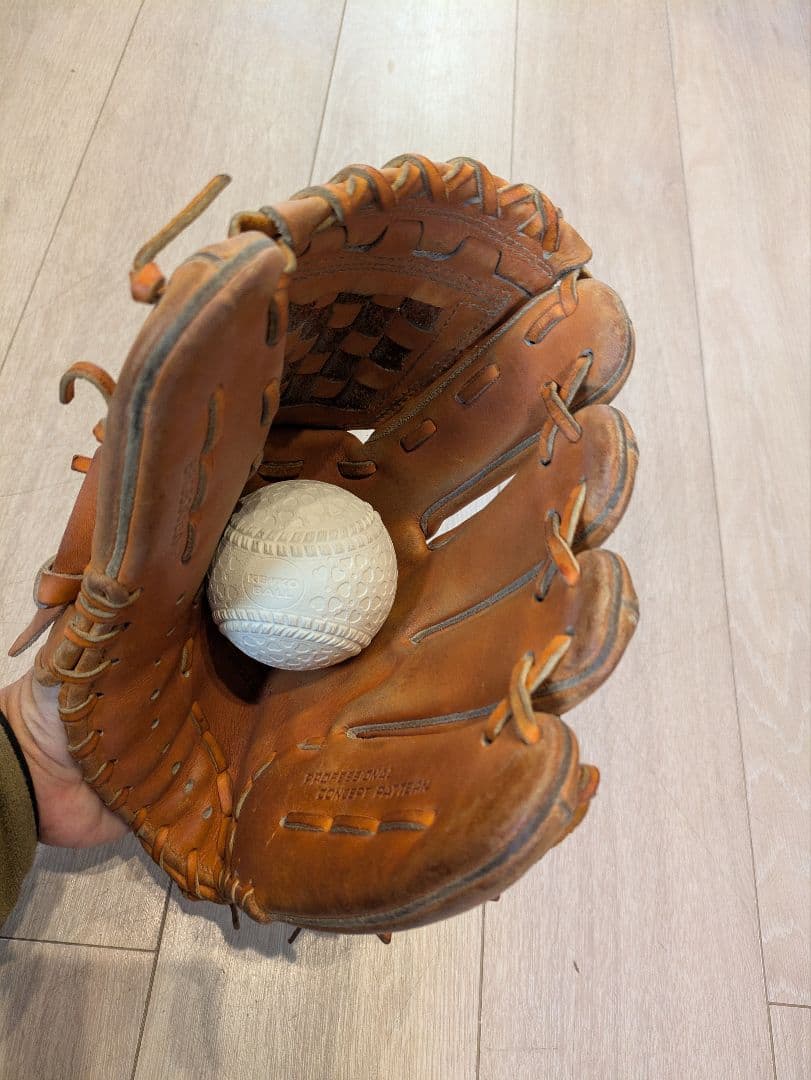 ZETT プロステイタス 軟式グローブ　源田モデル