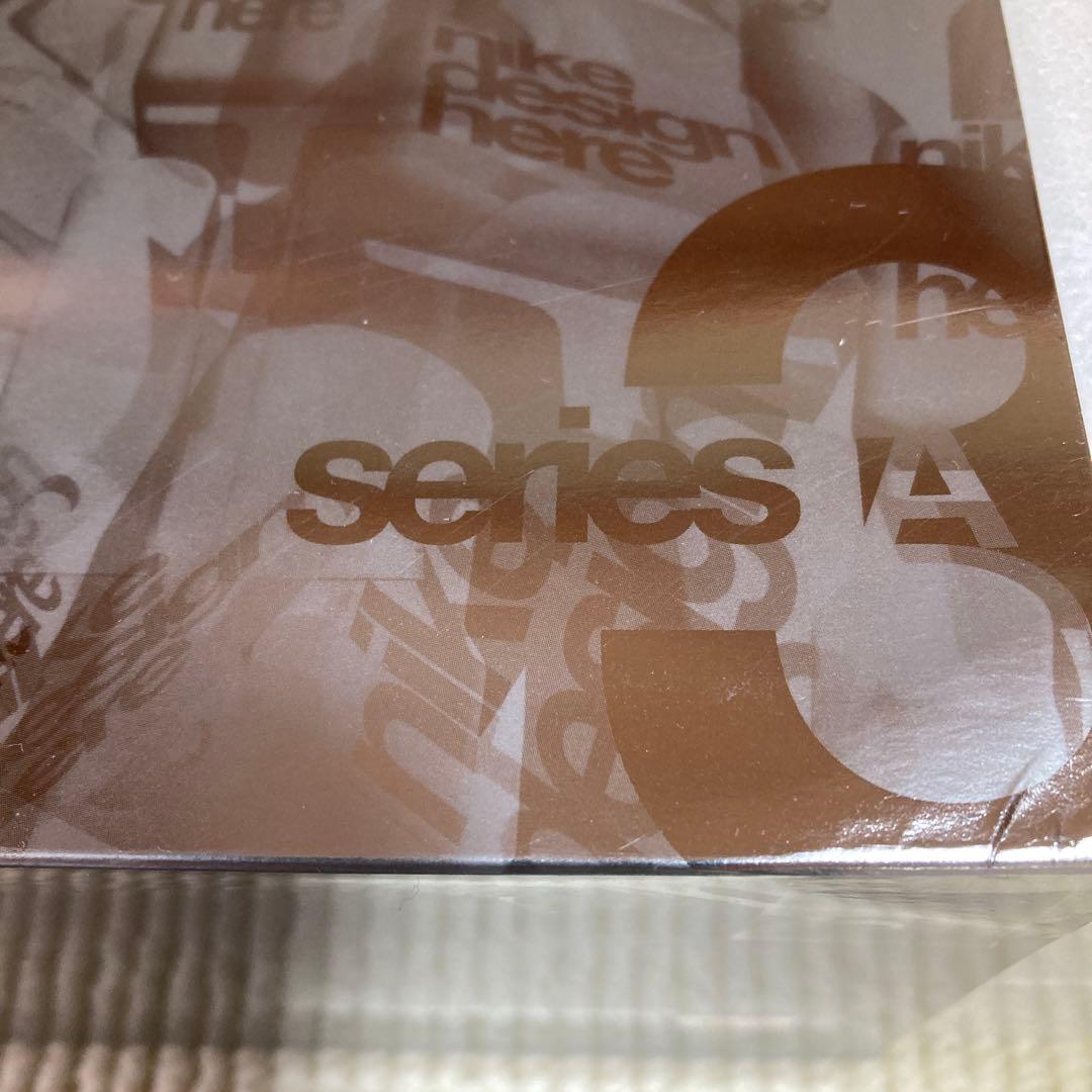 ♡新品♡未開封♡ KUBRICK➕NIKE seris3 A B 完品