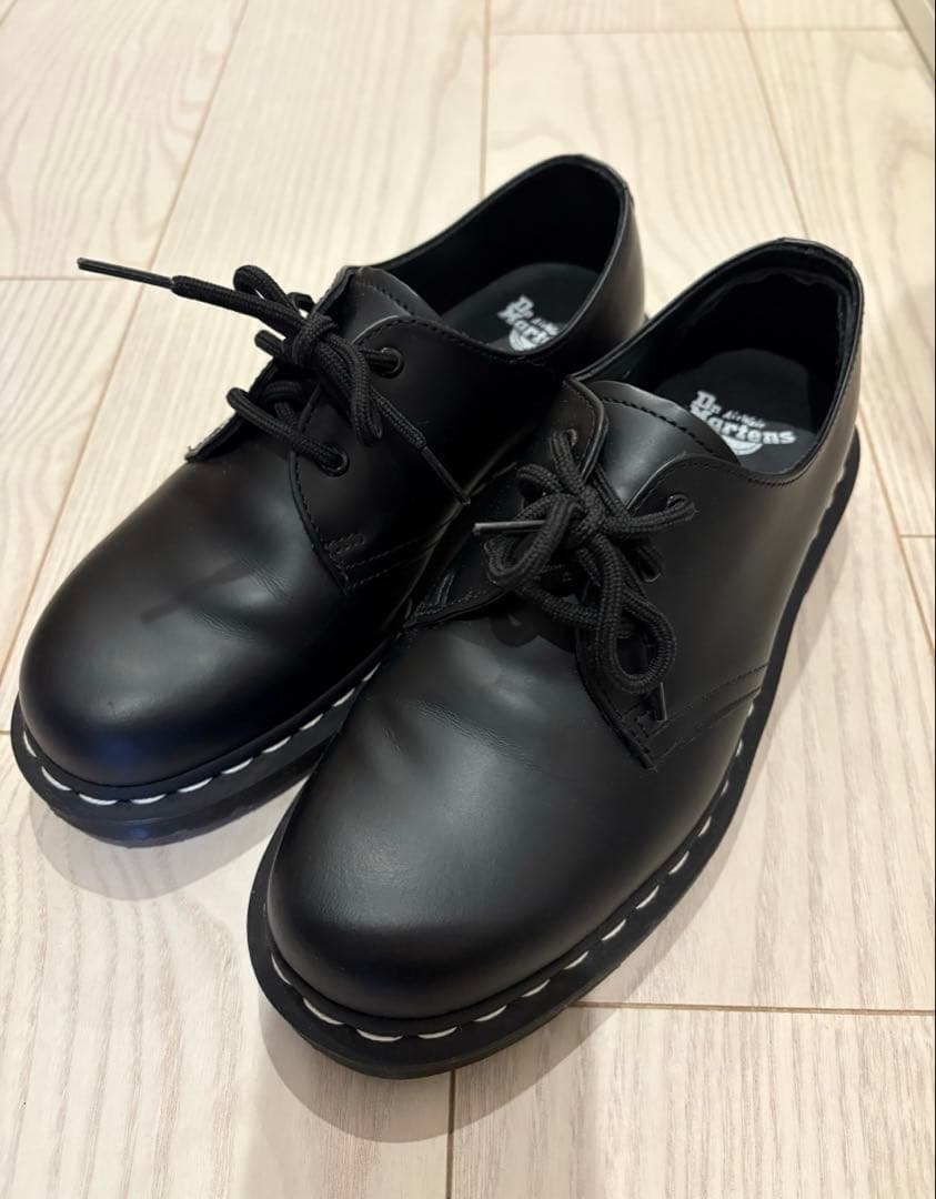 ドクターマーチン Dr.Martens ホワイトステッチ 3 ホール 24cm