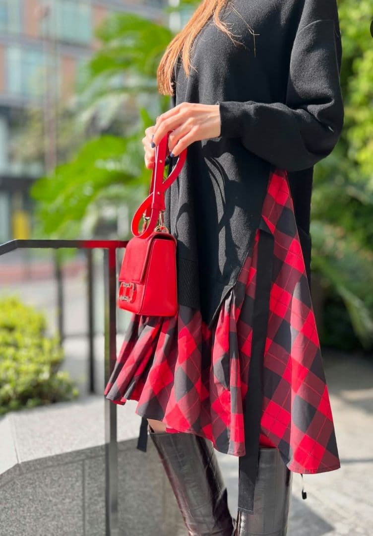 【美品】OBLI　24AW　ニットドッキングワンピース　レッド　完売品