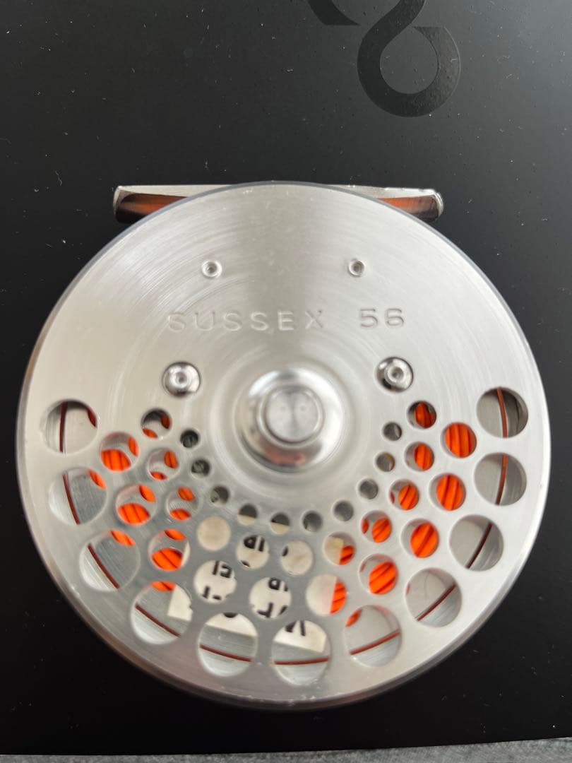 フライリール SUSSEX 56 シルバー　美品