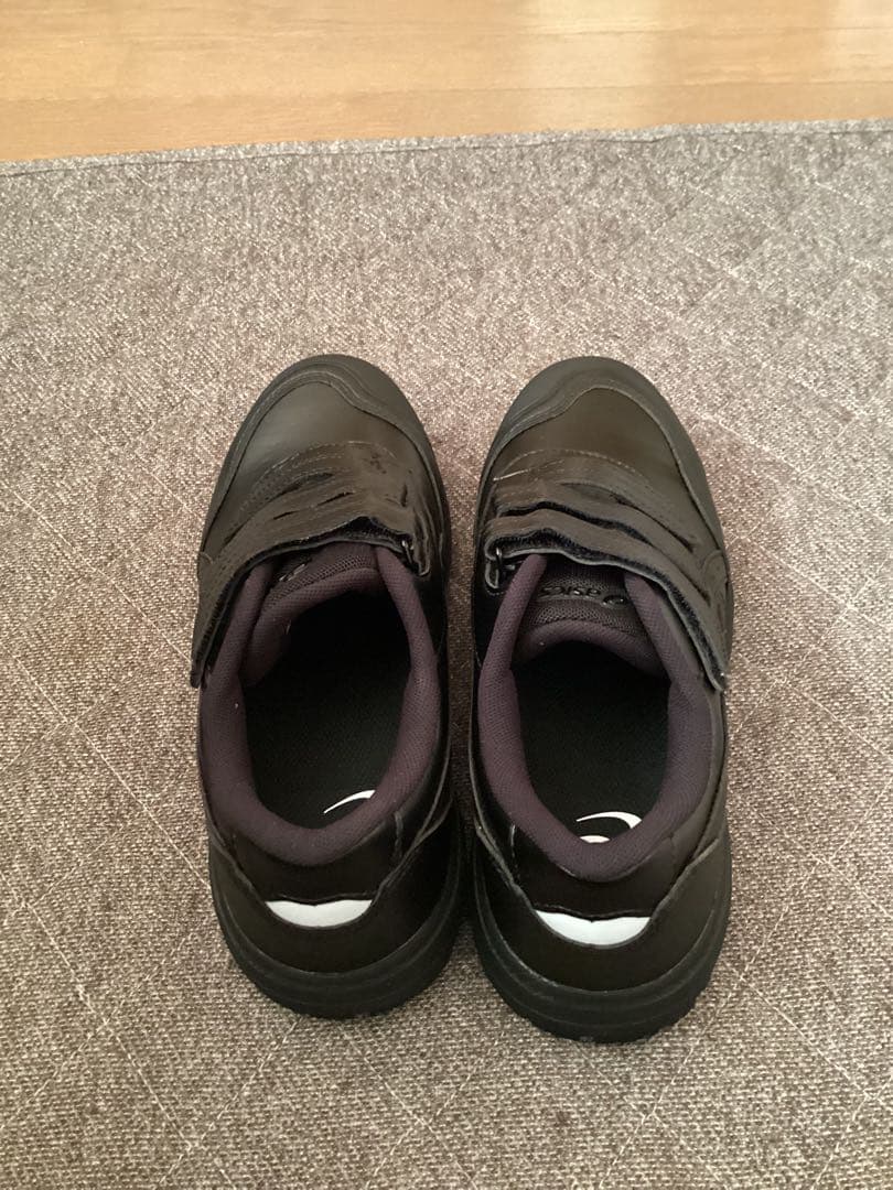 アシックス 黒 安全靴 WINJOB CP311