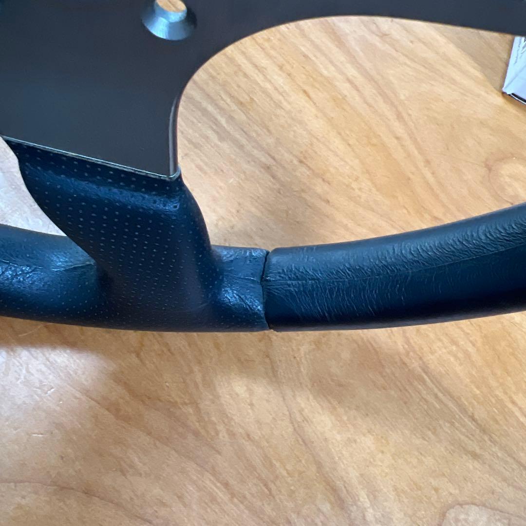 【値下げ】MOMO RACE ステアリング 本体　35φ？