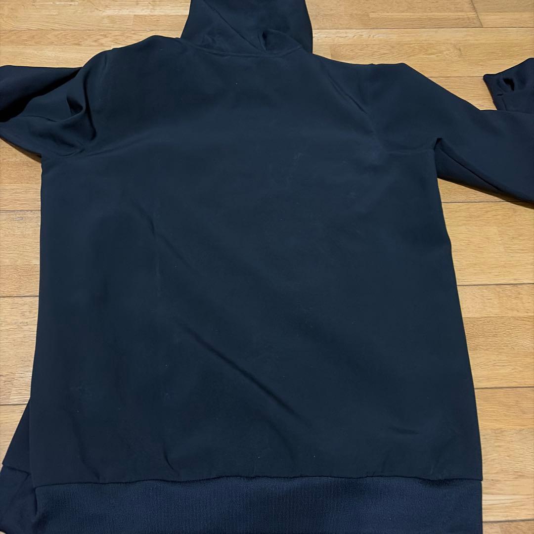 adidas フーディとパンツ セット