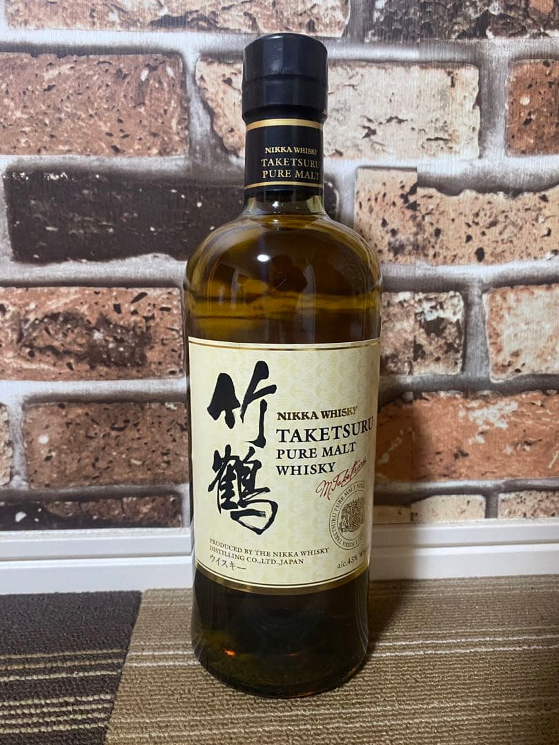 竹鶴　ピュアモルトウイスキー　700ml 新品