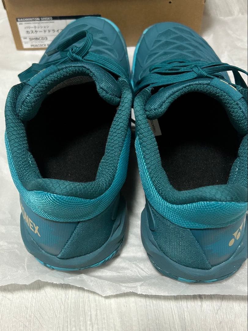 ヨネックス　パワークッション カスケードドライブ　26.5cm