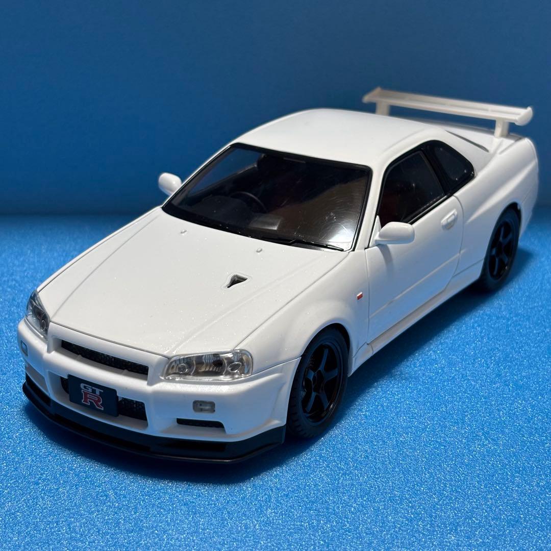 ダイキャスト　大迫力　日産　スカイライン　GT-R R34 1/18 模型