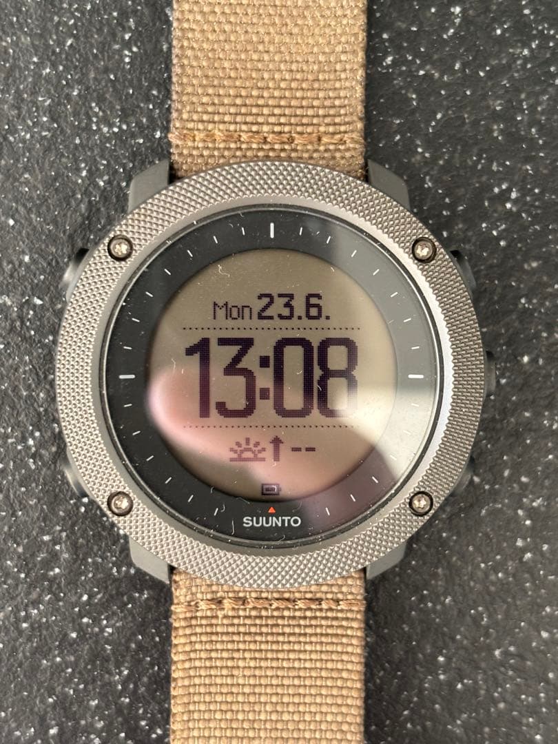 【生産終了モデル】SUUNTO TRAVERSE ALPHA