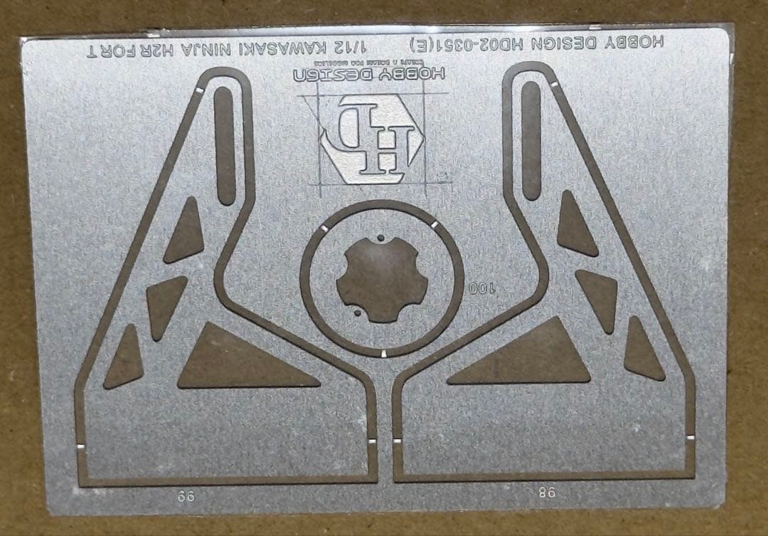 タミヤ Ninja H2Rとディテールアップパーツとカーボンデカールの3点セット