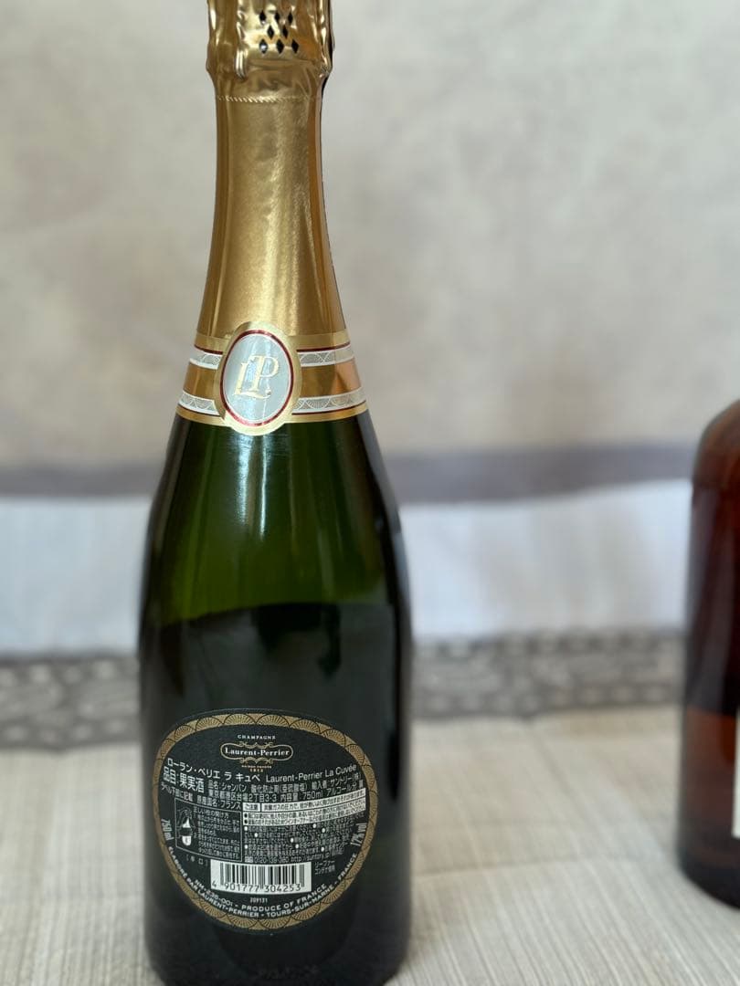サントリープレミアムセレクション ローランペリエ ラ キュベ・山崎 2025