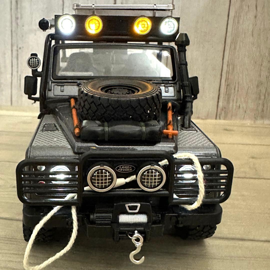 ランドローバー ディフェンダー ムービーエディション 「トゥームレイダー」