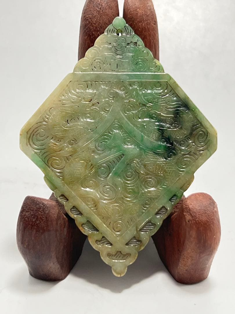 極上 本翡翠 重さ：38g BL2--040