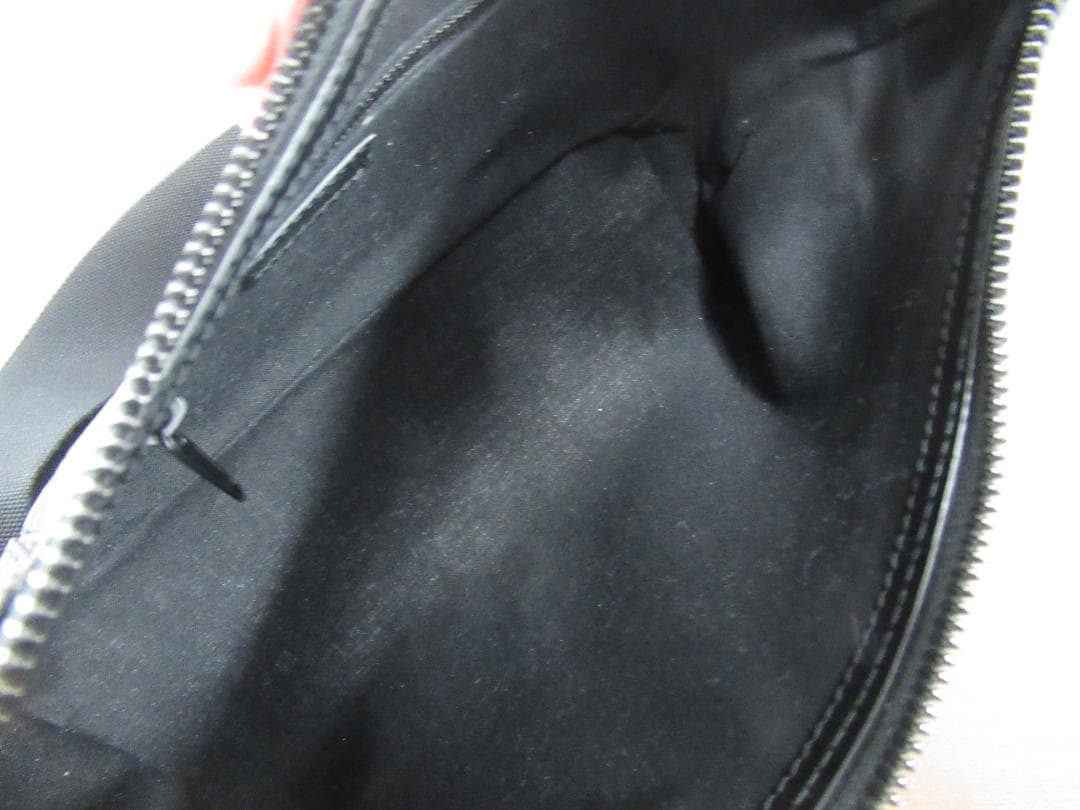 未使用 BALENCIAGA バレンシアガ ショルダーバッグ クロコ型押しレザー