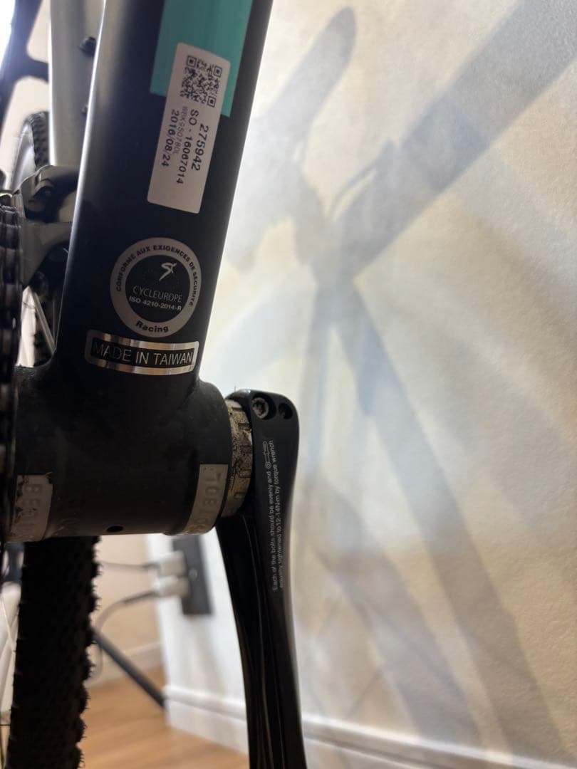 Bianchi Zurigo 2017 グラベルロード 105仕様