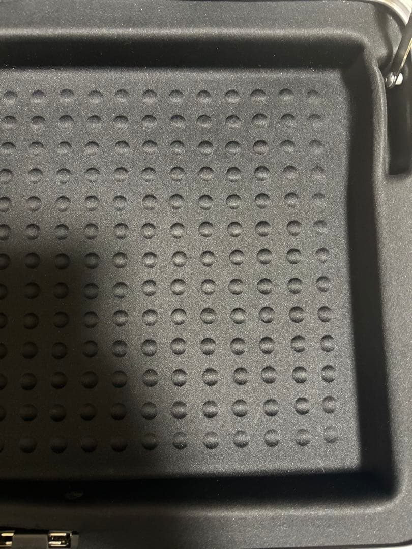 ゼロハリバートン　アタッシュケース　ジュラルミンケース