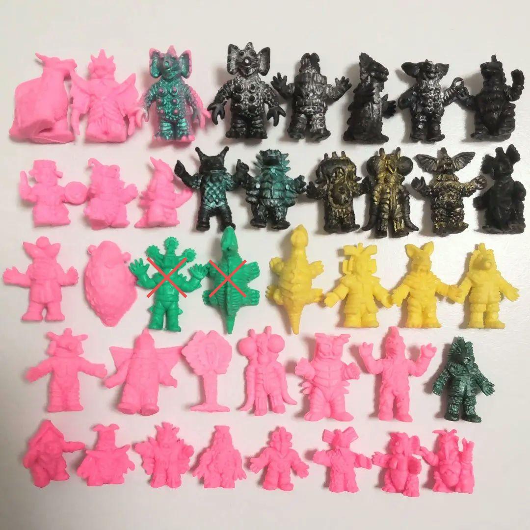 loaolさん用★コレ380~381　ウルトラマン怪獣消しゴム