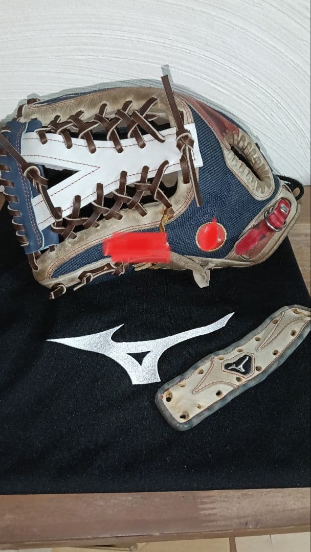 ミズノプロオーダー軟式グラブ　左