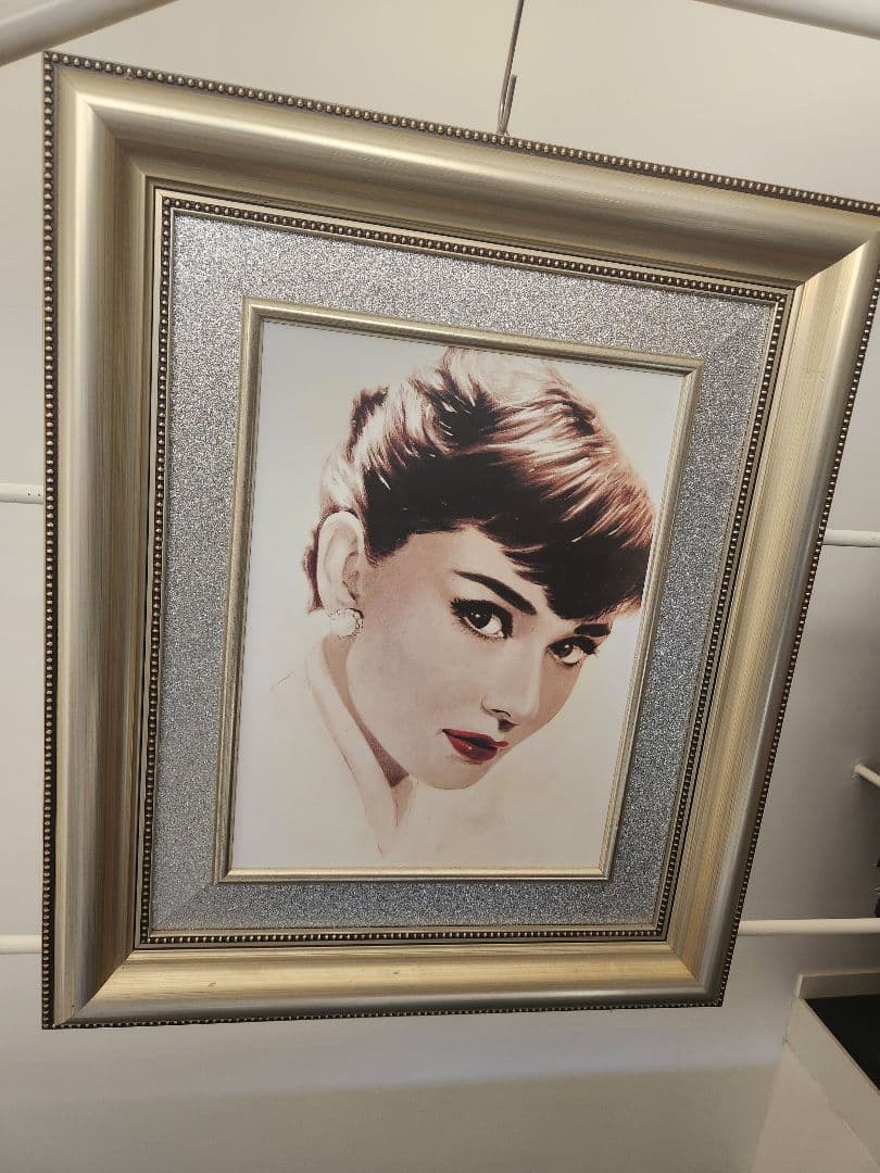 《観覧者割引有⬇️》オードリー・ヘップバーン/絵画