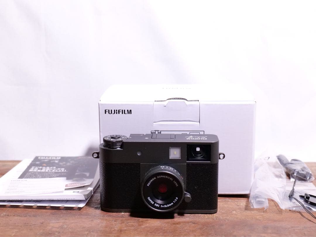 FUJIFILM X half チャコールシルバー X-HF1 本体