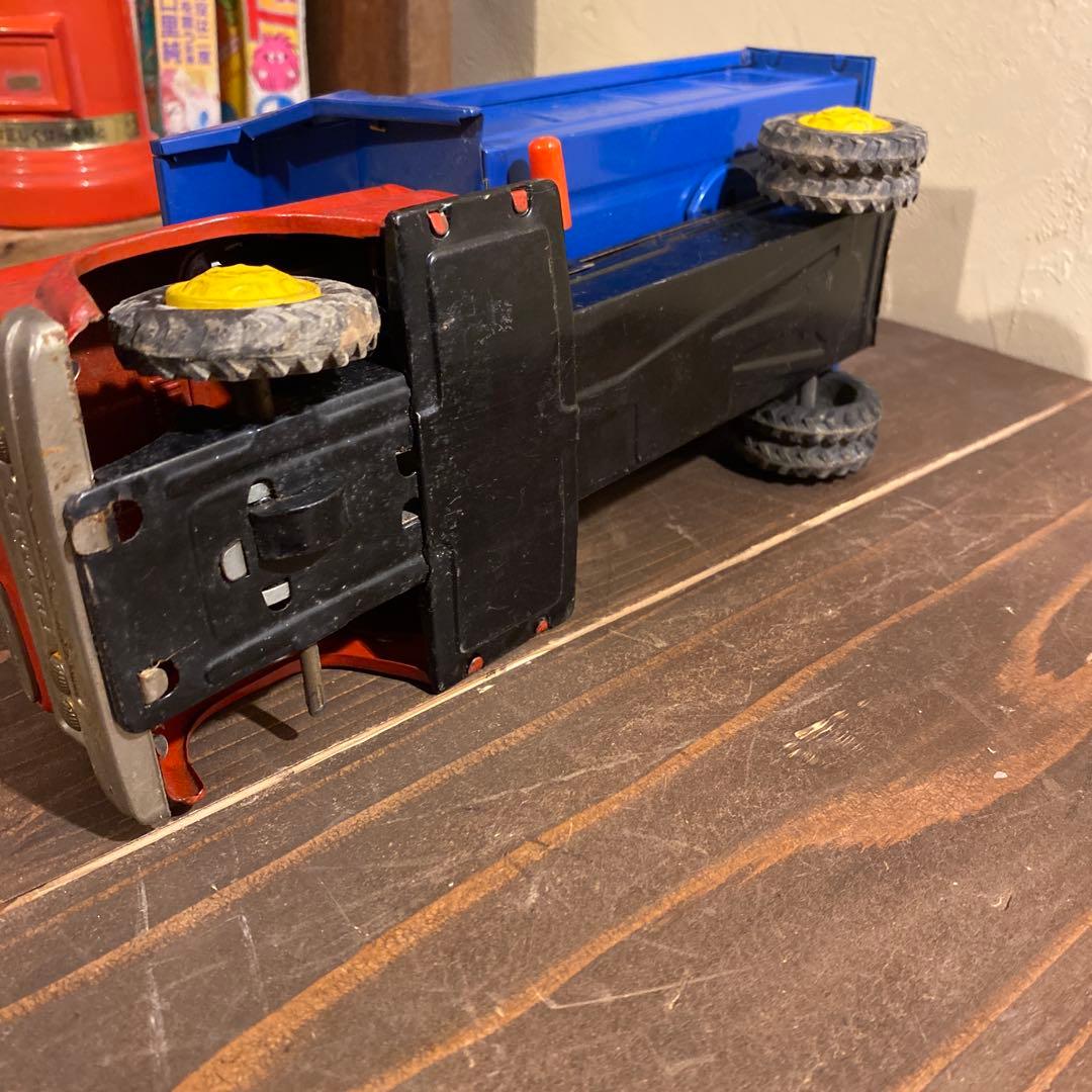 アサヒ玩具　シボレー　ヘビーダンプトラックのブリキおもちゃ